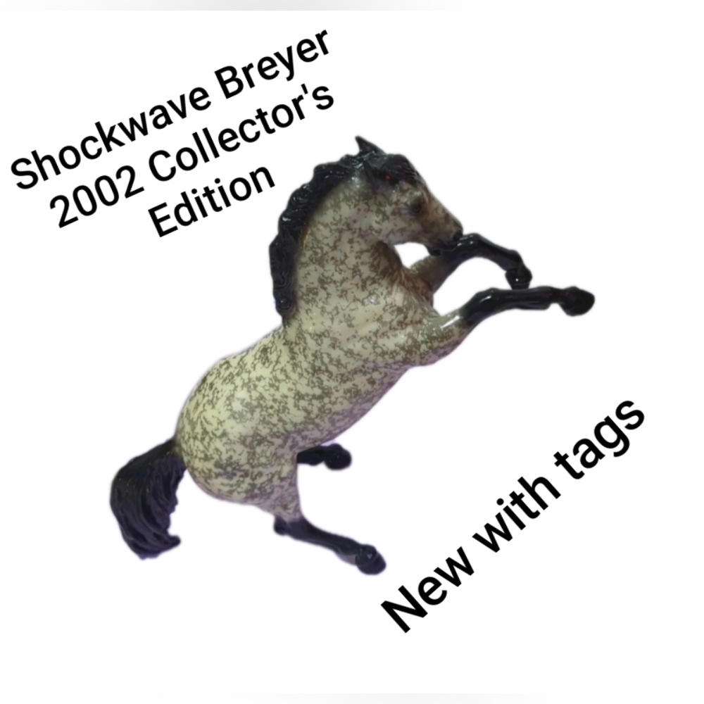 Breyer Horse SHOCKWAVE Dapple Grey Heavy Gloss New Mint 2002 Rare Model Traditio